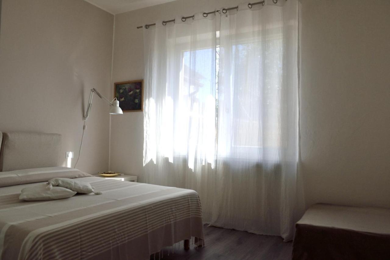 Villa Fiore Apartments ポルトフェッラーイオ エクステリア 写真