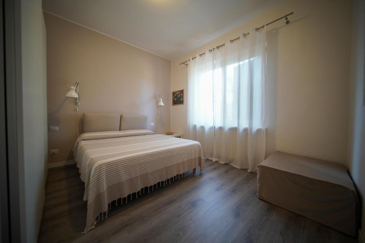 Villa Fiore Apartments ポルトフェッラーイオ エクステリア 写真