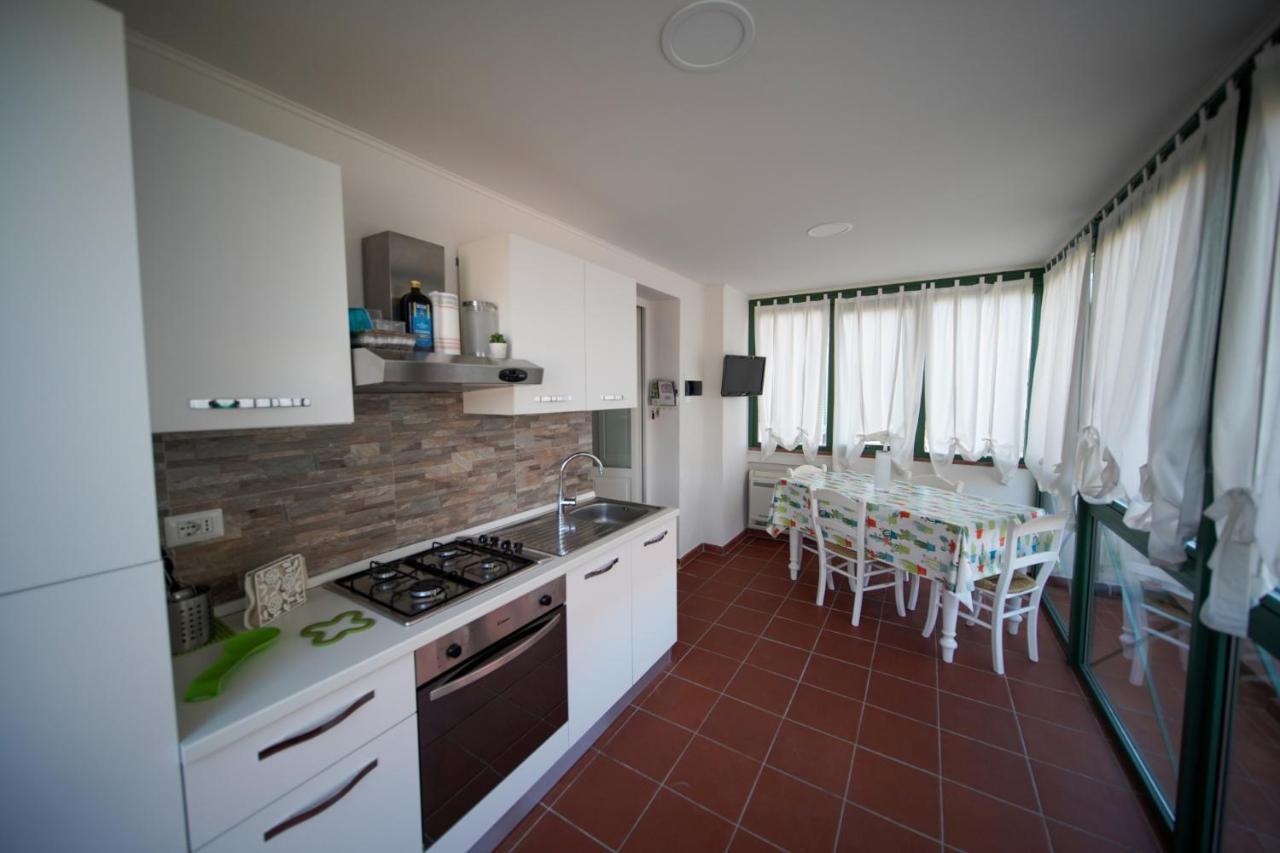Villa Fiore Apartments ポルトフェッラーイオ エクステリア 写真